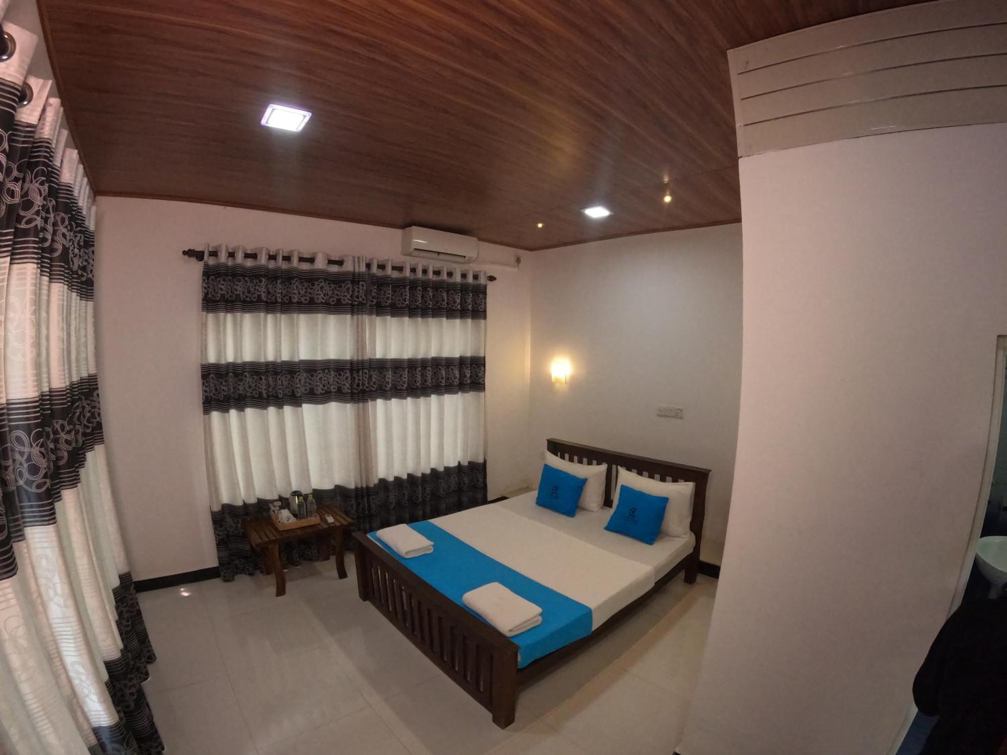 Ceylon Amigos Eco Resort Сігірія Екстер'єр фото
